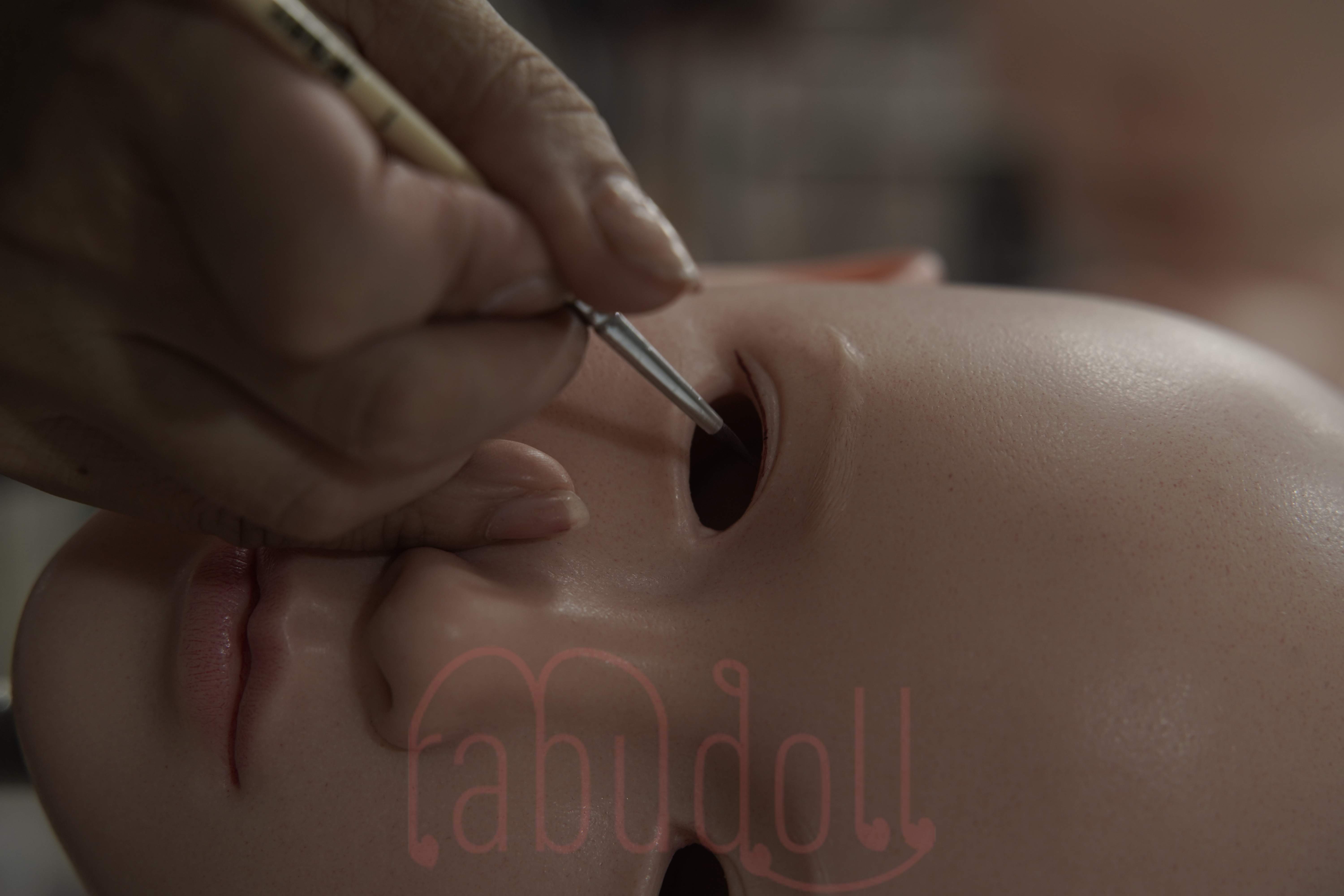 等身大ドール顔の確認