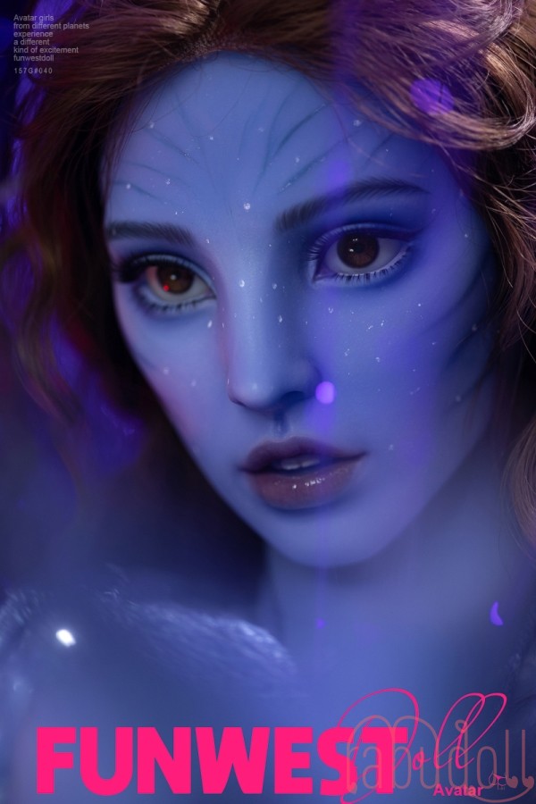 #040 欧米風 異星人 巨乳巨尻 青い肌 着 セックス人形