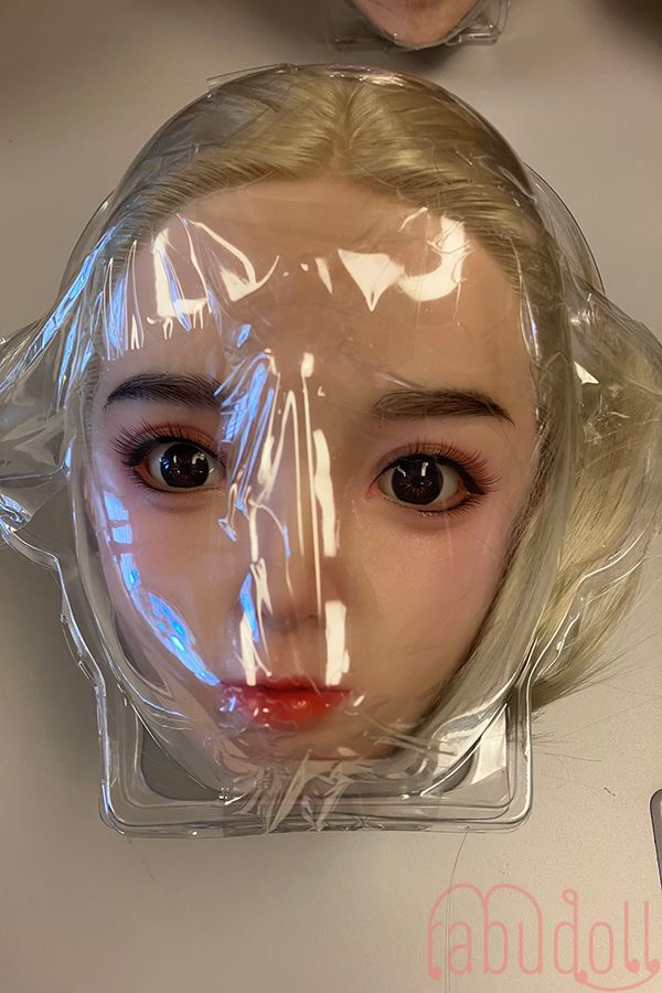  等身大ラブドール画像