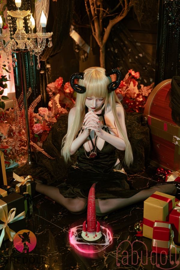 魅惑 ナイスボディ Hカップ セックスドール