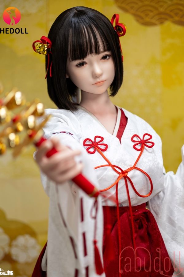 巨乳巫女 Eカップ セックスドール