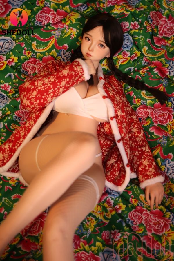 黒髪 巨乳 美少女 アダルト 人形