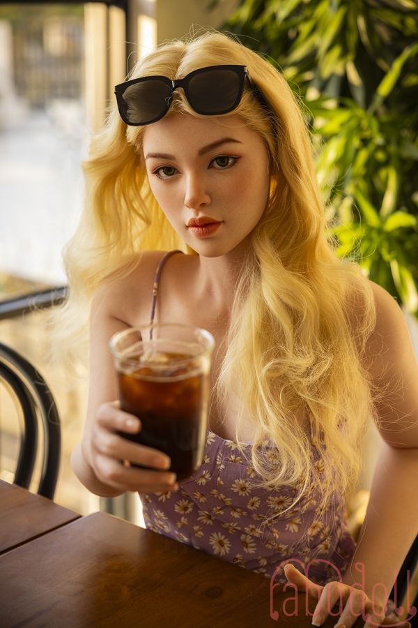 等身大 美しい外人 Cカップ セックスドール