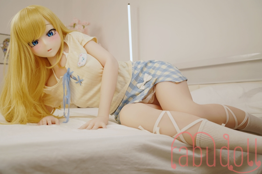 金髪アニメ顔 等身 大 ダッチワイフ