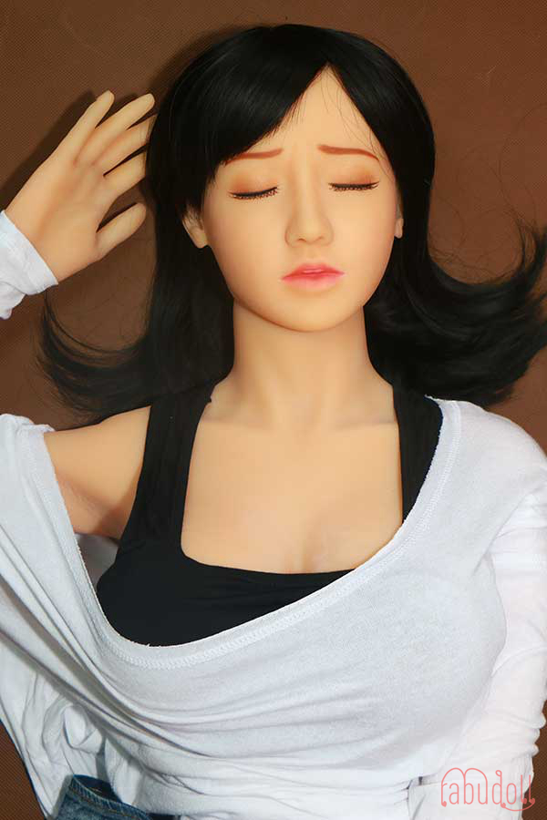 TPE製146cmリアルドール