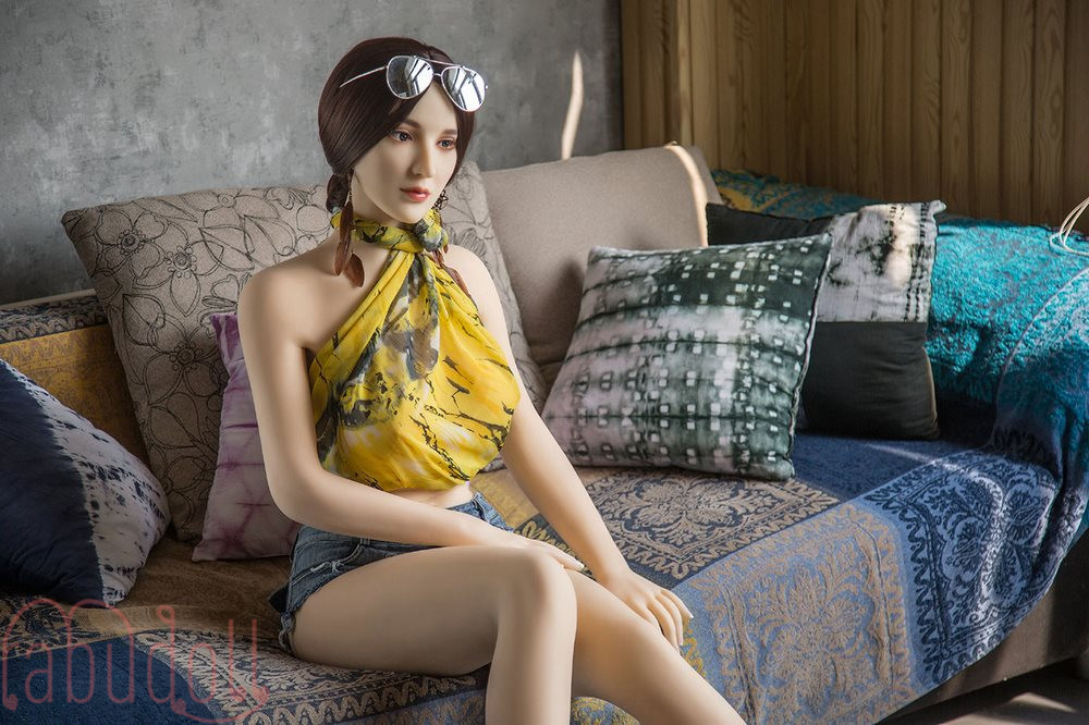 色んな人 等身大ラブドール画像