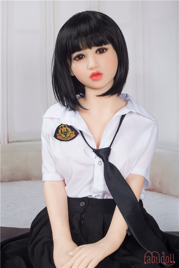 リアルドール セックス ちっぱい