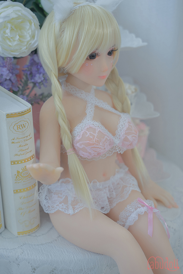 小柄 ラブドール