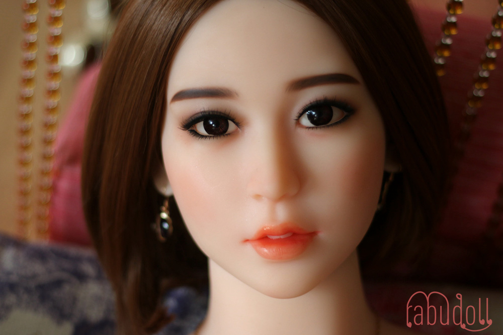 中国産ラブドール 世界的人気に