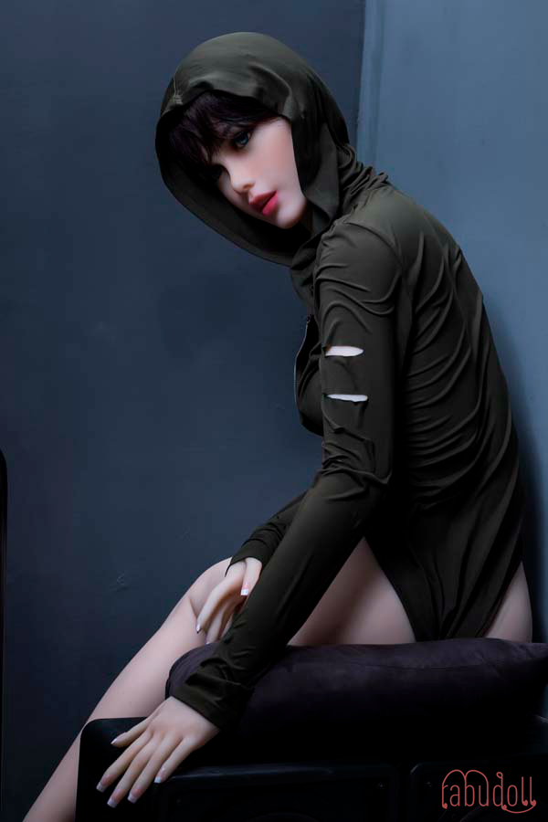 女性の艶っぽいラブドール写真