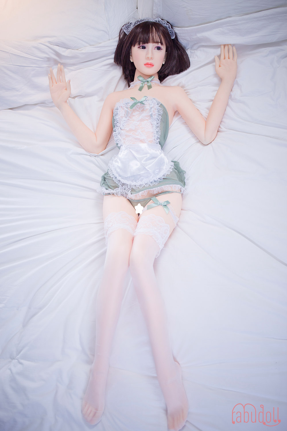 盛り上がったヒップリアルドール写真