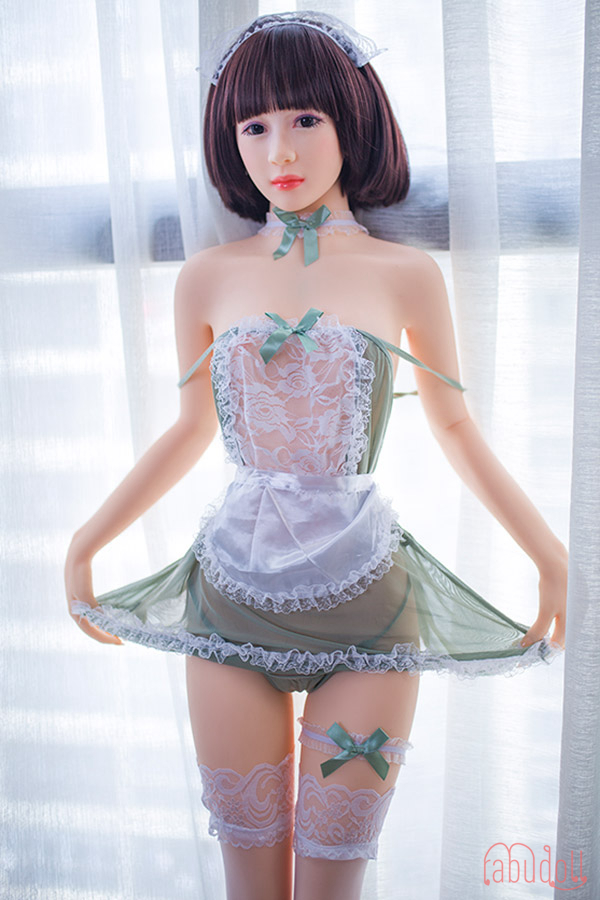 半透明の爪アダルトドールイメージ