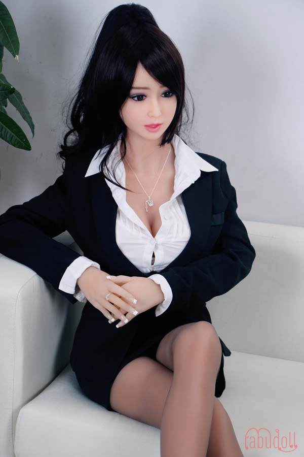 涼しい目元リアルラブドール写真