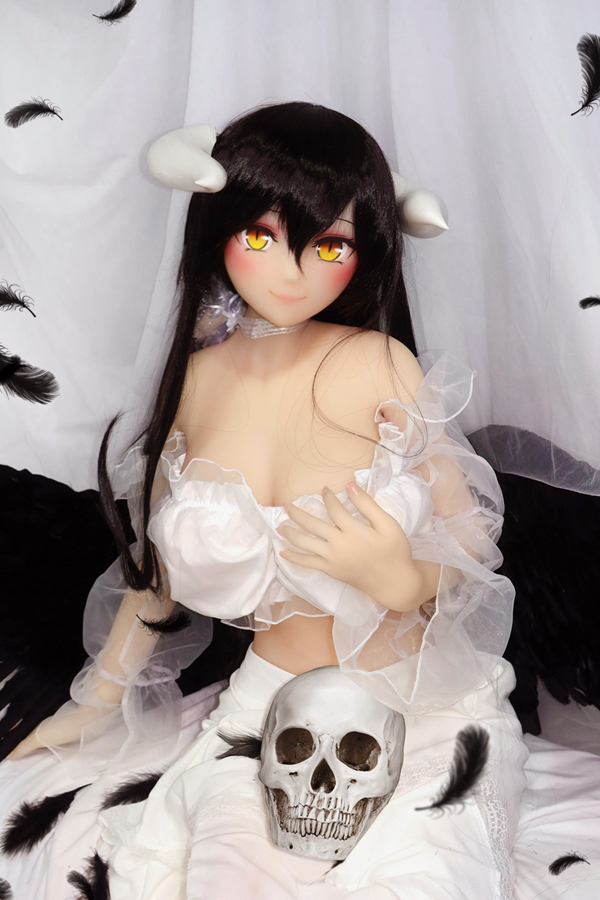 リアルドール 童颜で巨乳 無邪気