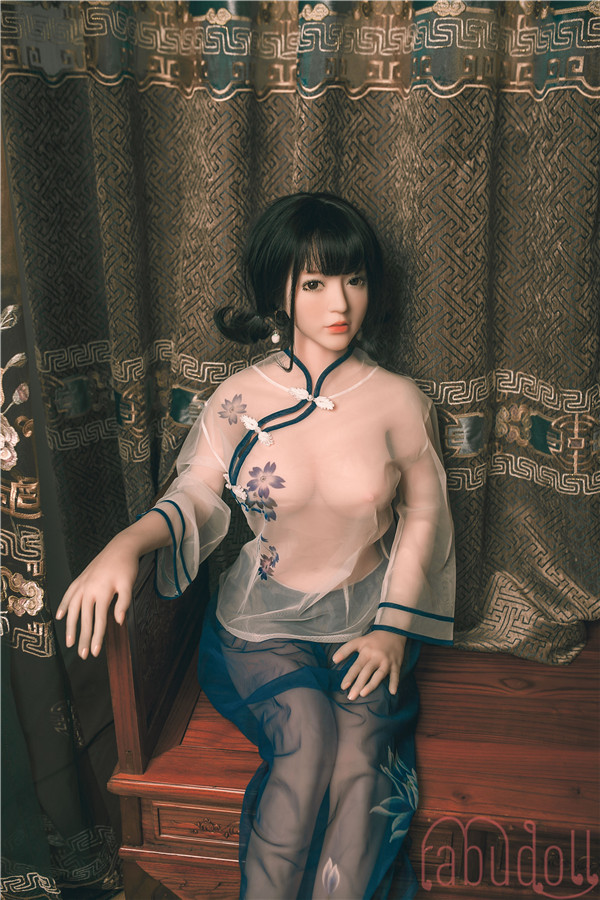 ラブドール リアル ラブドール リアル男性はオーダー出来るか