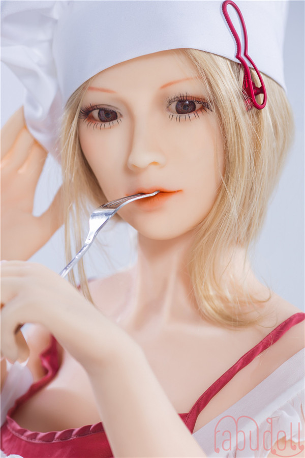 ラブドール リアル 手コキ