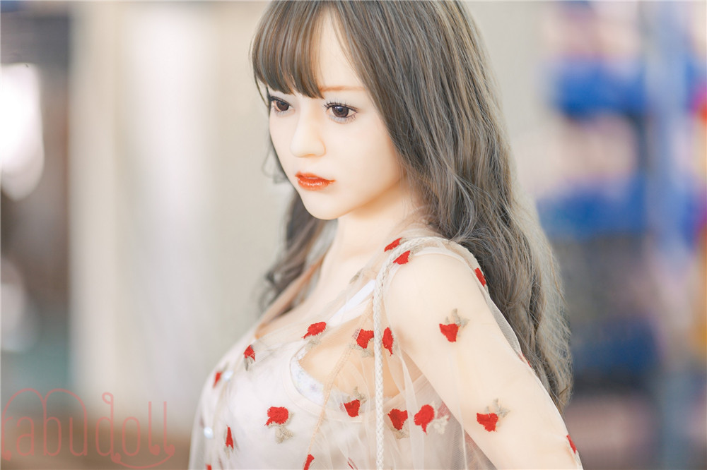 ラブドール リアル 癒し