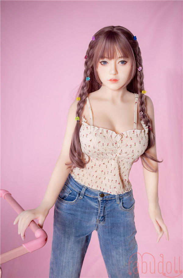 ラブドール リアル 直接買う