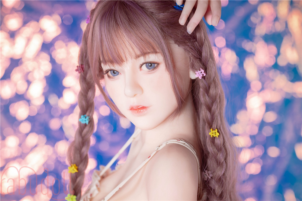 ラブドール リアル 童顔乙女