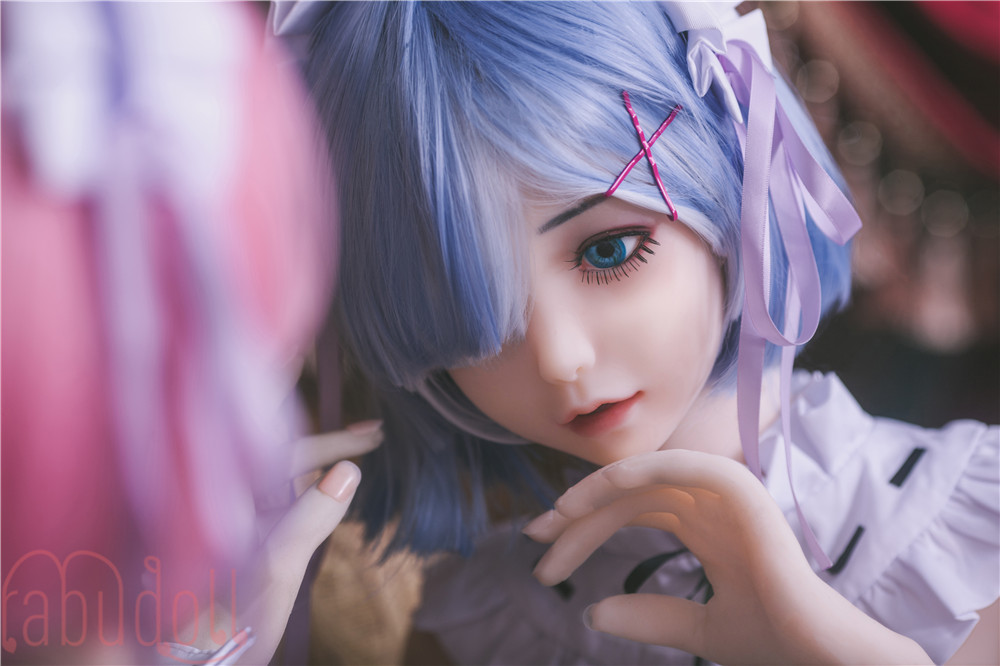 ラブドール リアル 首折れ