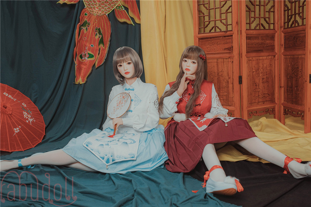 ロシア リアル ラブドール