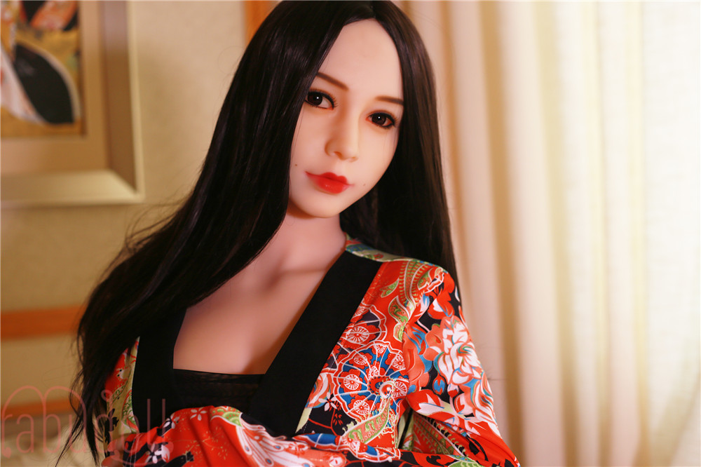 リアル ラブドール 動画 