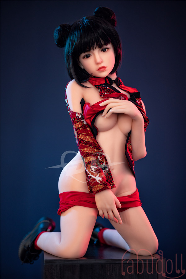 可憐な顔と体 セックスドール画像