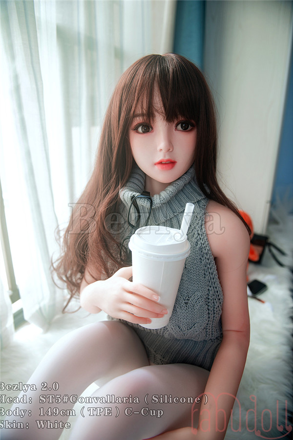 C-Cup リアルラブドール