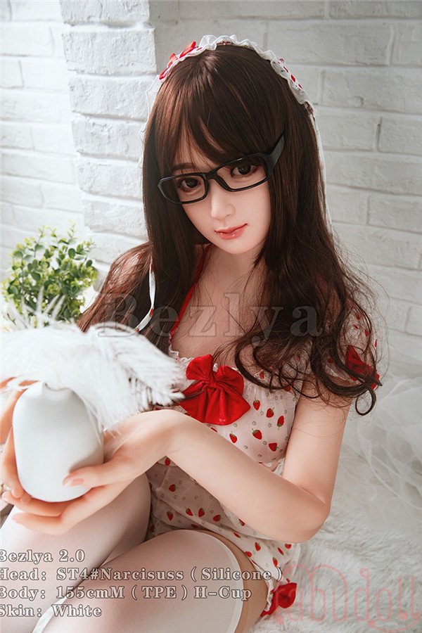 BezlyaDoll リアルラブドール