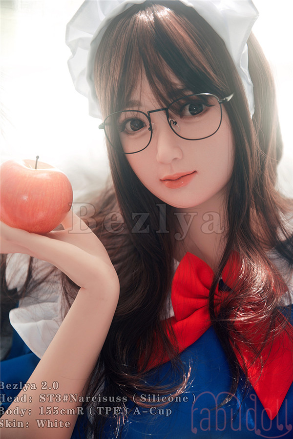 綺麗なギャル顔 セックスドール画像