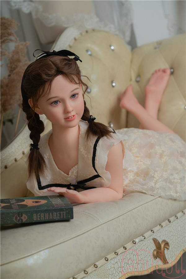 G34_1 等身大ラブドール画像