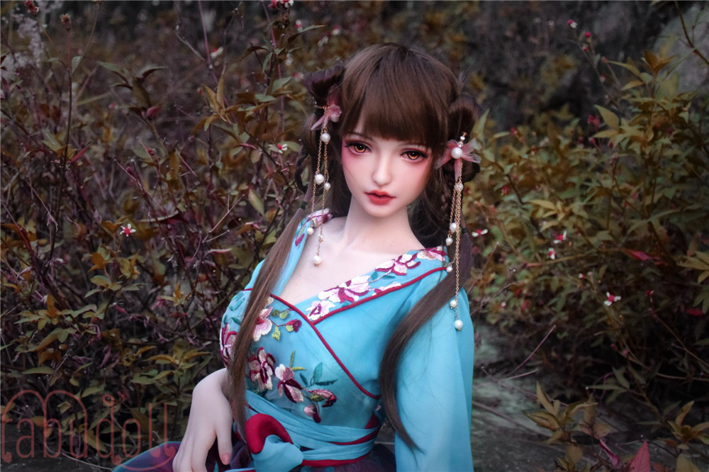 美麗ルックス ラブドールリアル