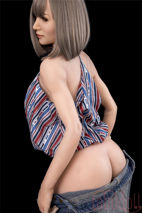 ボリューム感 セックスドール画像