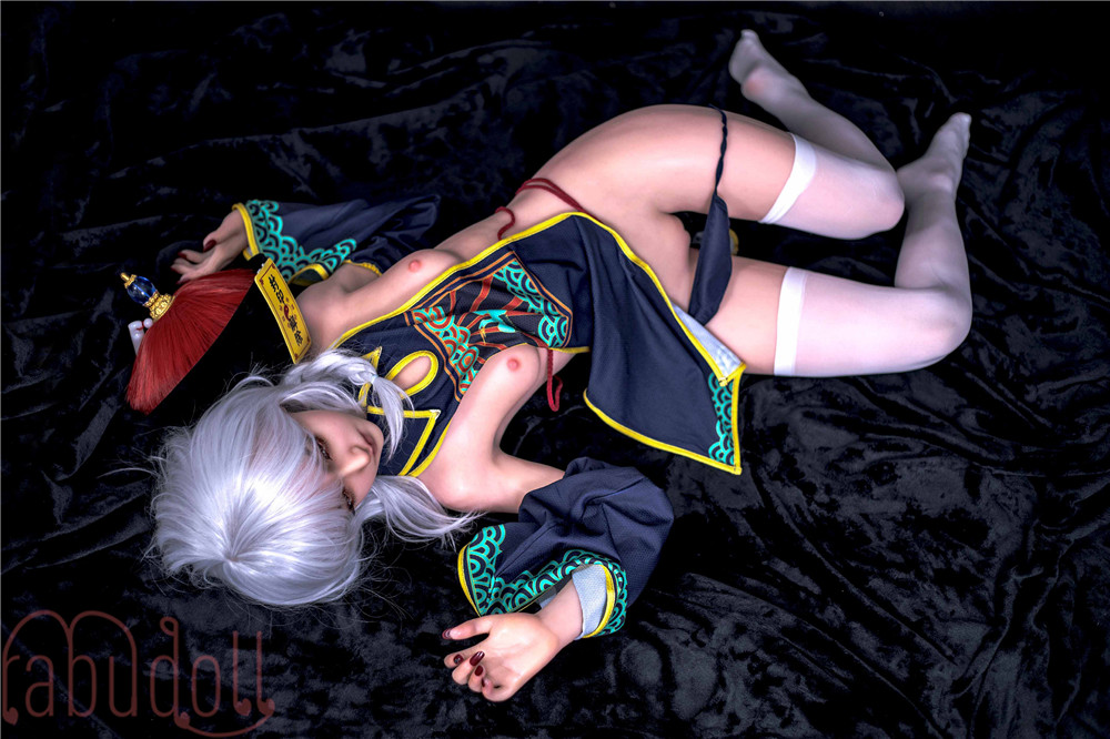 ピュアで純情な リアル ラブドール