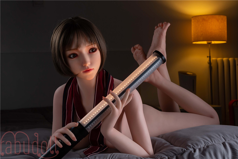 シリコン セックスドール画像