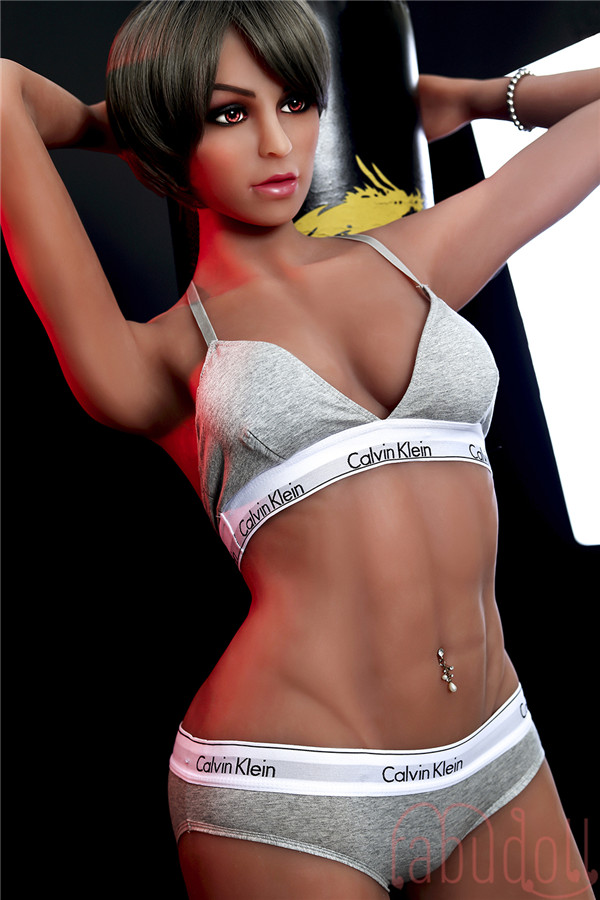 激カワな肉食系 セックスドール画像