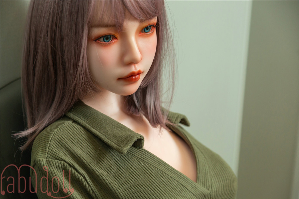 神乳美少女 ダッチワイフ画像