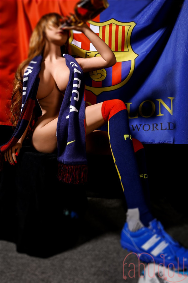 純朴そうな美女 セックスドール画像