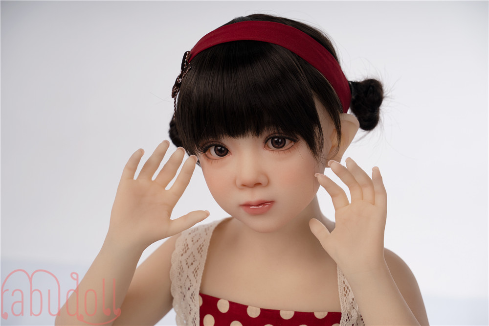 リアルな造形 等身大ラブドール画像