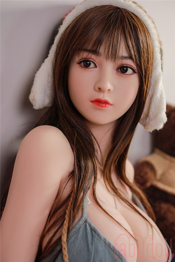 26# 等身大ラブドール画像