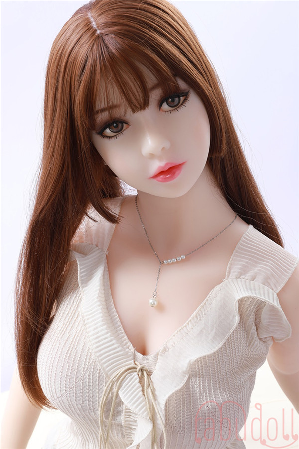 細身のボディ セックスドール画像