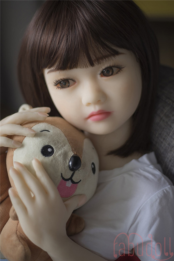 194# 等身大ラブドール画像