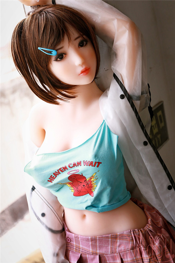 161# 等身大ラブドール画像
