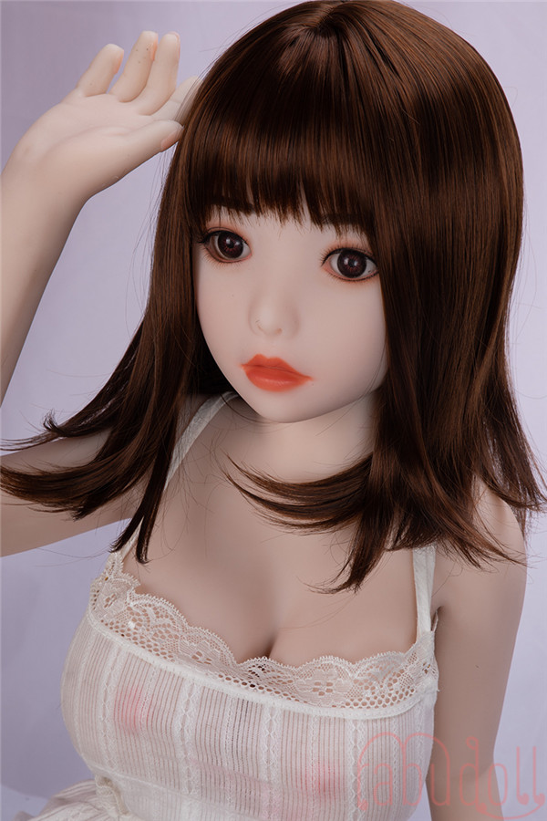 可愛らしい セックスドール