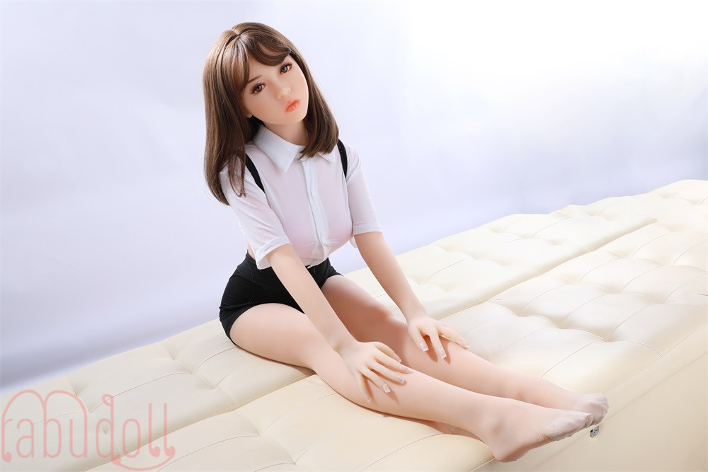 パイズリ 生挿入 ダッチワイフ