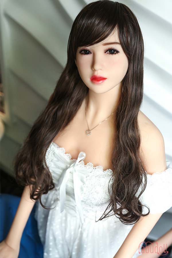 リアルラブドール 芳子