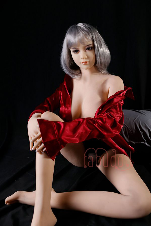 バスト大 ラブドールリアル