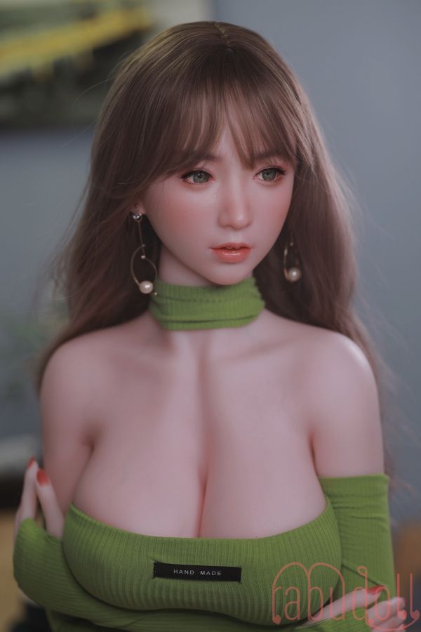 やや小柄な身長 ドール 等身 大