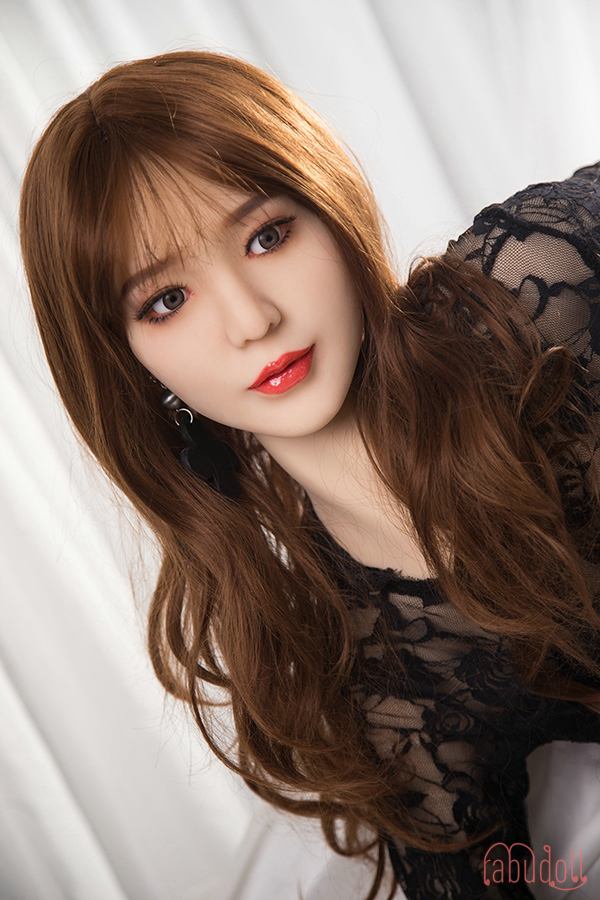 リアルドール の ホール