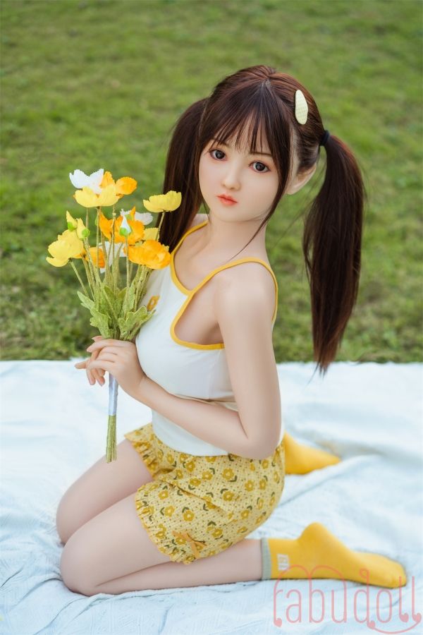 YearnDoll ラブドール リアル